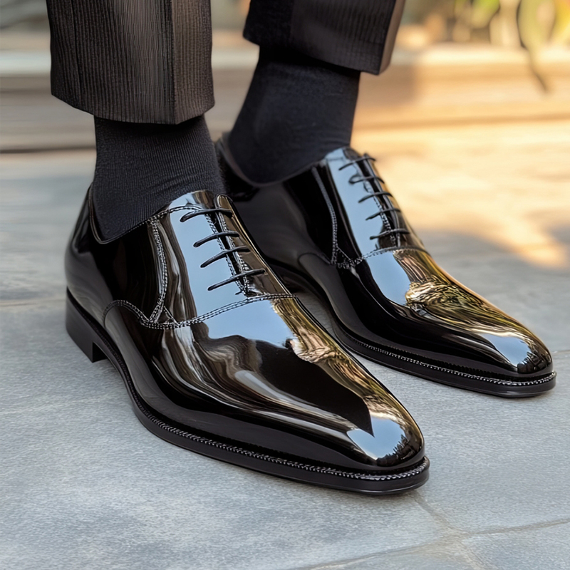 Mirror Gloss
													Oxford